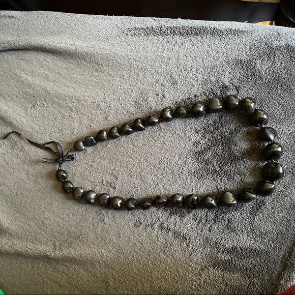 3 or 1, or 2 (let me know) Kuikui Hawaiian nut leis🌺 - Picture 4 of 10